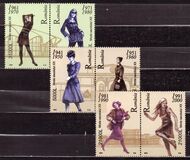 [Ladies Fashion of the 20th Century, 유형 IHI]