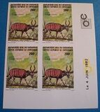 [Endangered Animals, type YA]