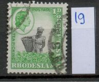 [Queen Elizabeth II , Local Motives, տեսակ F]