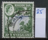 [Queen Elizabeth II, Local Motives, Tip L]