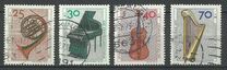 [Charity Stamps - Musical Instruments, típus VA]