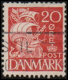 [Caravel - 1 Line of Fields Left of "D" in "DENMARK", Вид AT17]