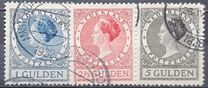 [New Daily Stamps - Queen in Large Size, type AP]