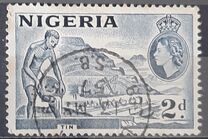 [Local Motives, tipas AF]