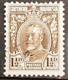 [King George V in Uniform - Different Perforation, type B15]