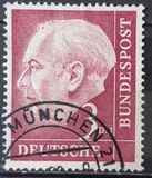 [Professor Dr. Th. Heuss, type AV25]