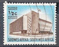 [Local Motives, typ BY]