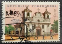 [Angolan Churches, type HU]