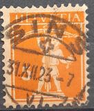 [Definitive Issues - New Colors, סוג R12]