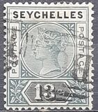 [Queen Victoria - Shading Lines at Right Side of Diamond in Tiara Band, type A4]