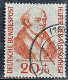 [Helpers of Humanity, Scrivi BU]