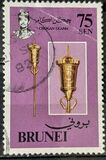 [Royal Regalia, type EA]