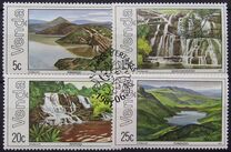 [Lakes and Waterfalls, veids AP]