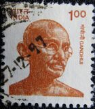 [Gandhi, प्रकार APQ]
