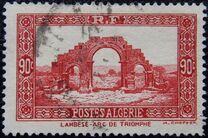 [Lambaesa Triumphal Arch, typ AA1]