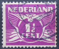[Numeral Stamps - New Values and Colors, タイプ AK7]