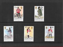 [Military Uniforms, տեսակ W]